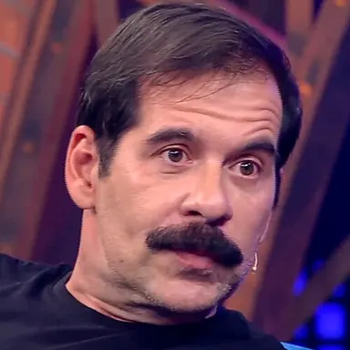 Leandro Hassum