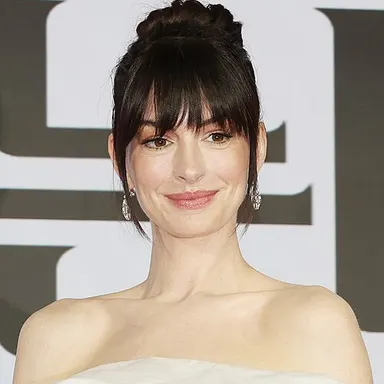 Anne Hathaway